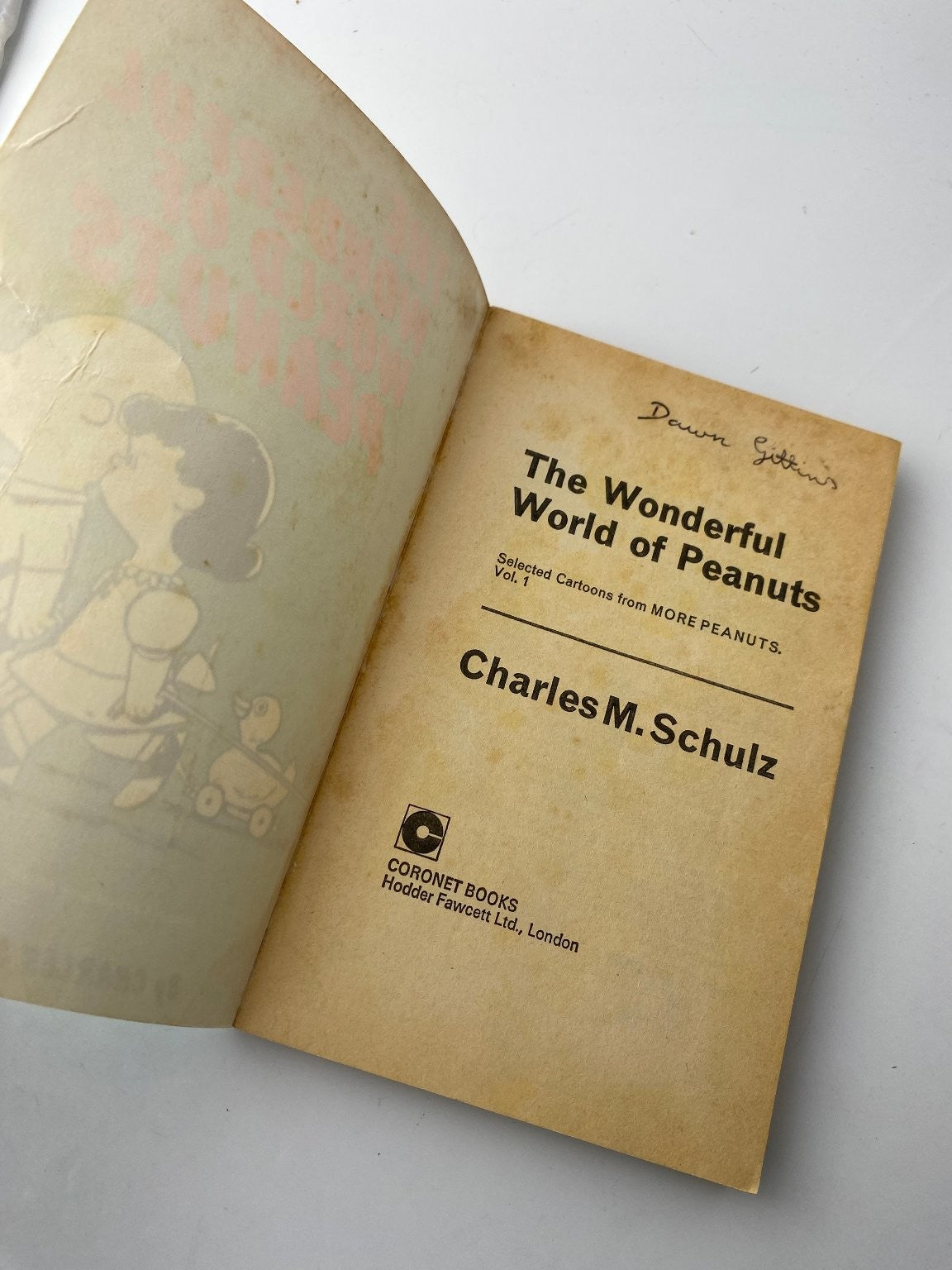 The Wonderful World of Peanuts by Charles M. Schulz 1971 Illustrated
