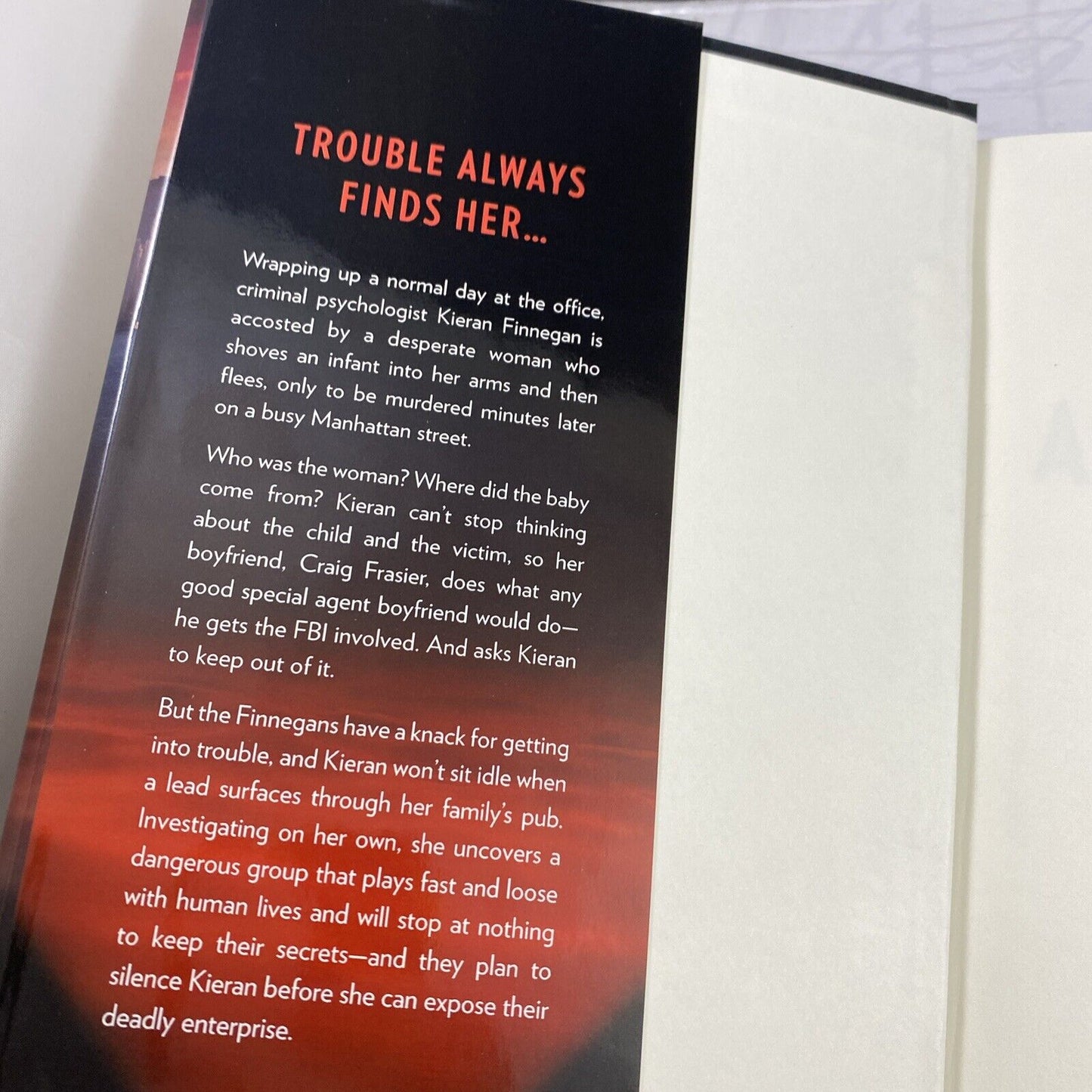New York Confidential Ser.: A Dangerous Game by Heather Graham (2019 BCE Mira