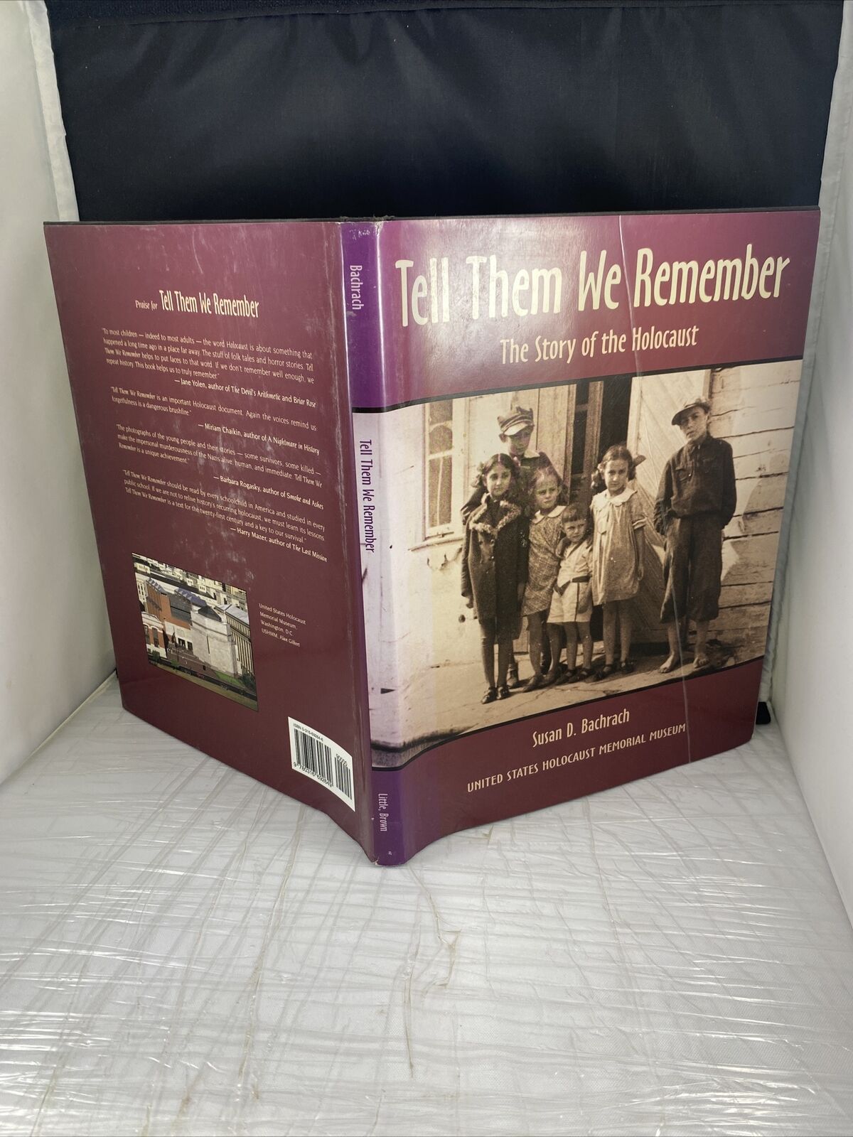 Tell Them We Remember: The Story of the Holocaust - Hardcover - GOOD History
