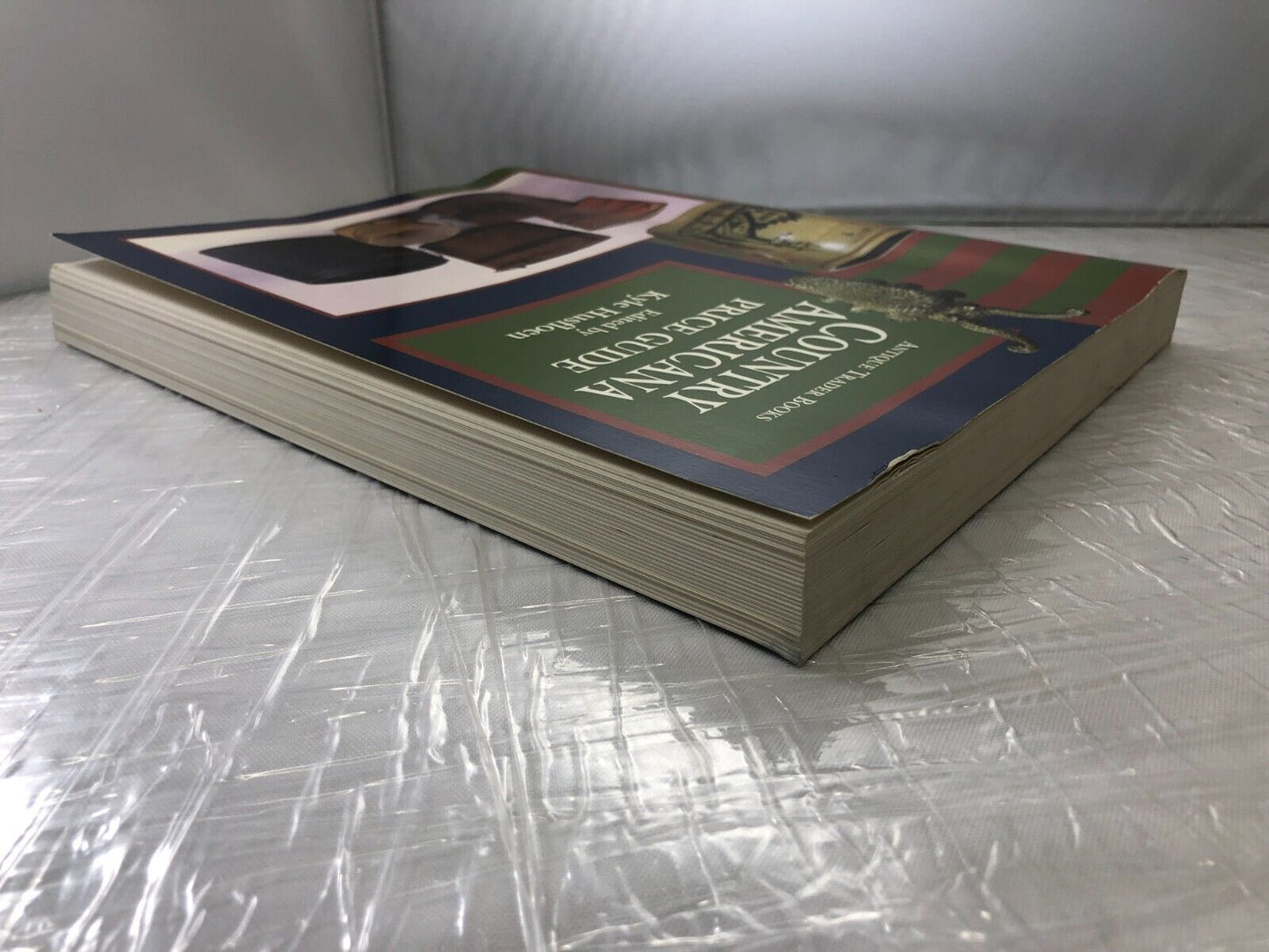Country Americana: Price Guide - Paperback By Husfloen, Kyle - 1996