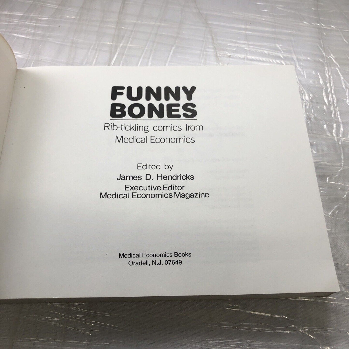 FUNNY BONES Medical Economics CARTOON COLLECTION 1988 1st PRINTING TPB Paperback