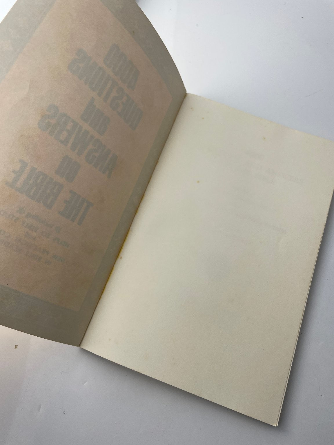 4000 Questions and Answers on the Bible A.J. Holman 1960 Bible Study