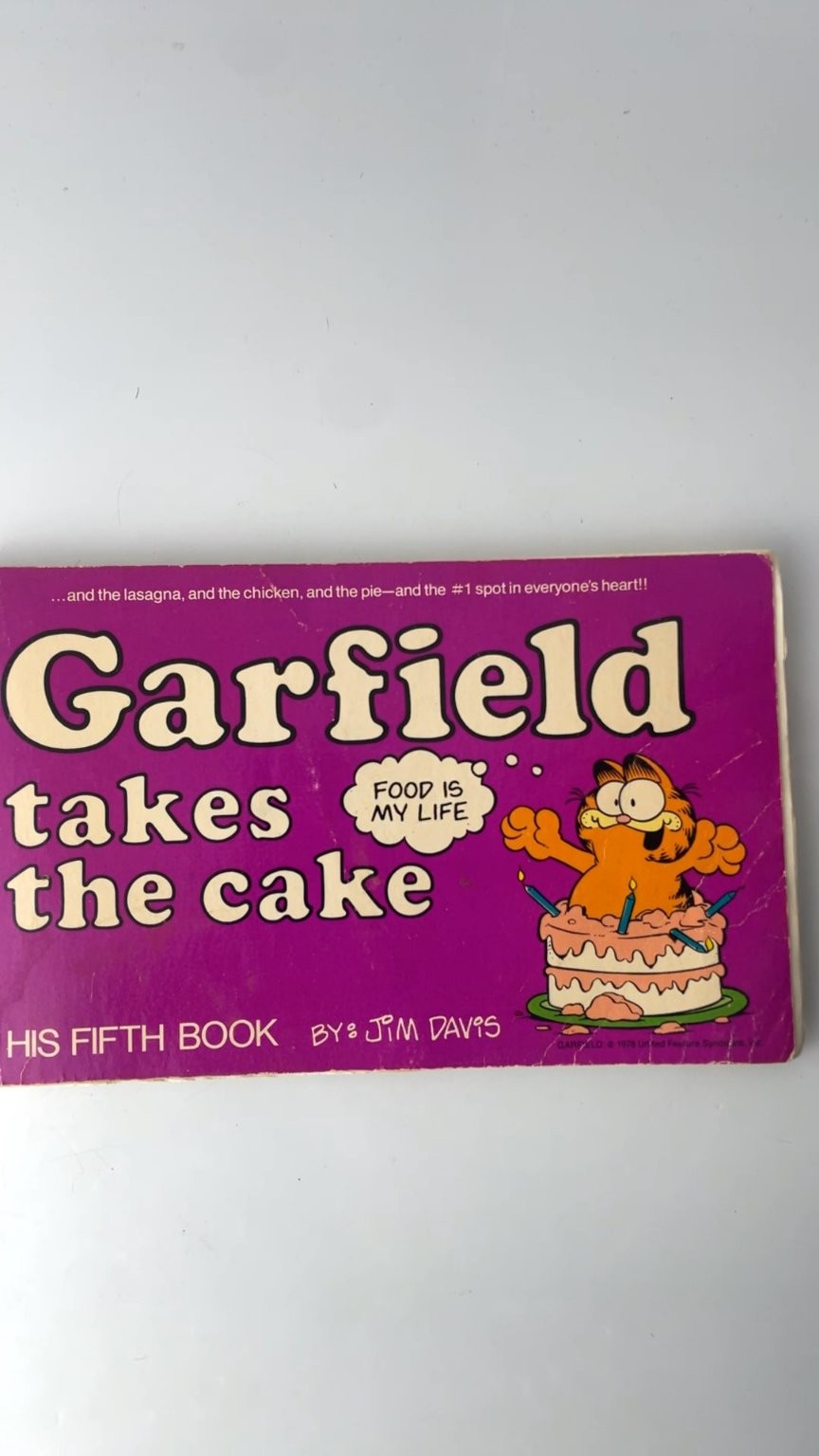Garfield Takes the Cake Jim Davis 1978 Fifth Book Illustrated