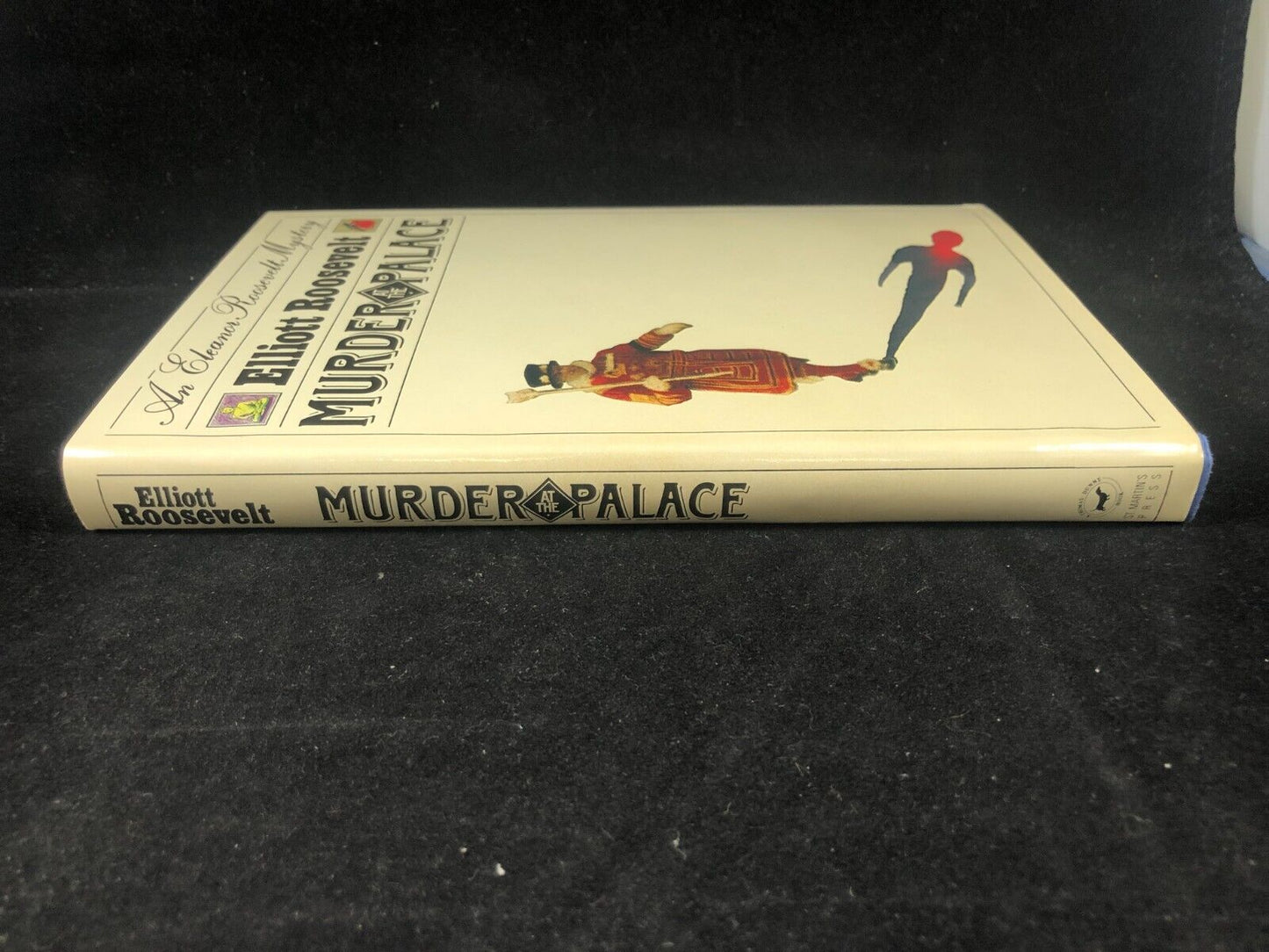 Murder at the Palace (BCE) by Roosevelt, Elliott HC DJ GOOD