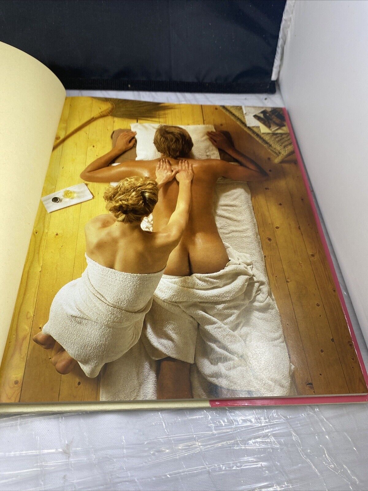 Techniques of sensual massage by Janet Filderman Vintage Massage Therapy Nude