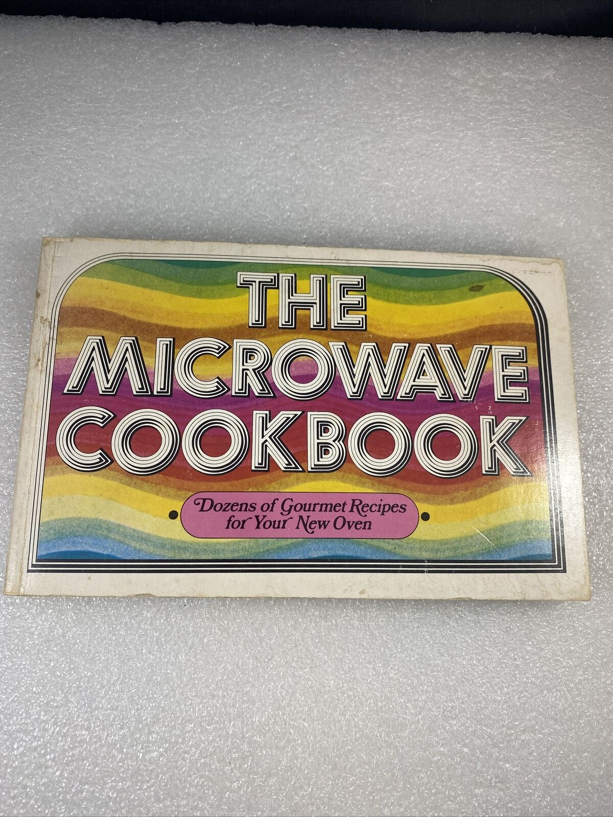 Rare Vintage 70s Microwave Cookbook Paperback Irena Charmers Rainbow First Print