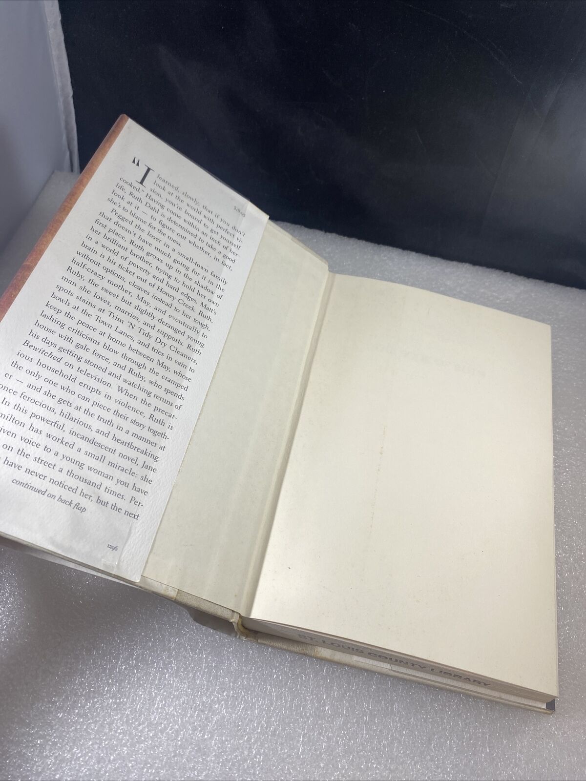 The Book of Ruth by Hamilton, Jane , hardcover Ex Libris 2nd Print Good Cond