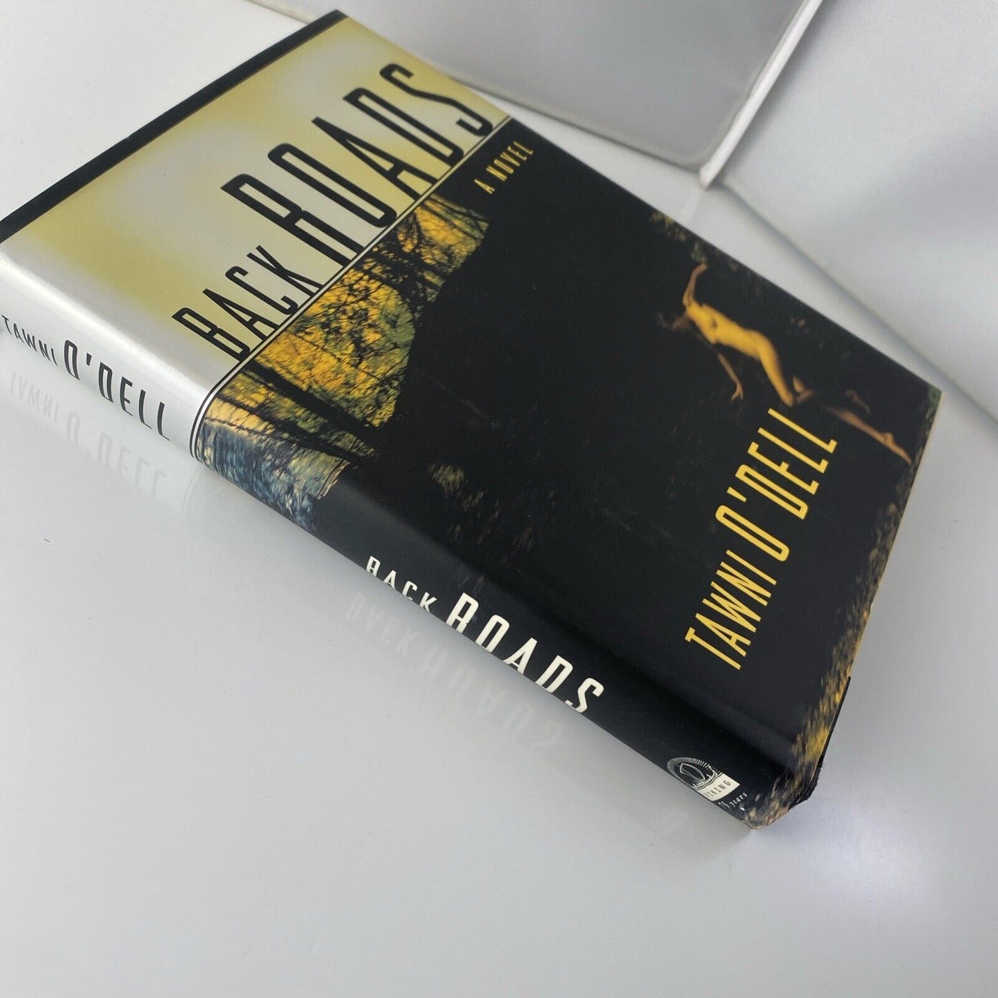 Back Road A Novel Twani O'dell Hardcover 2000 Very Good Condition