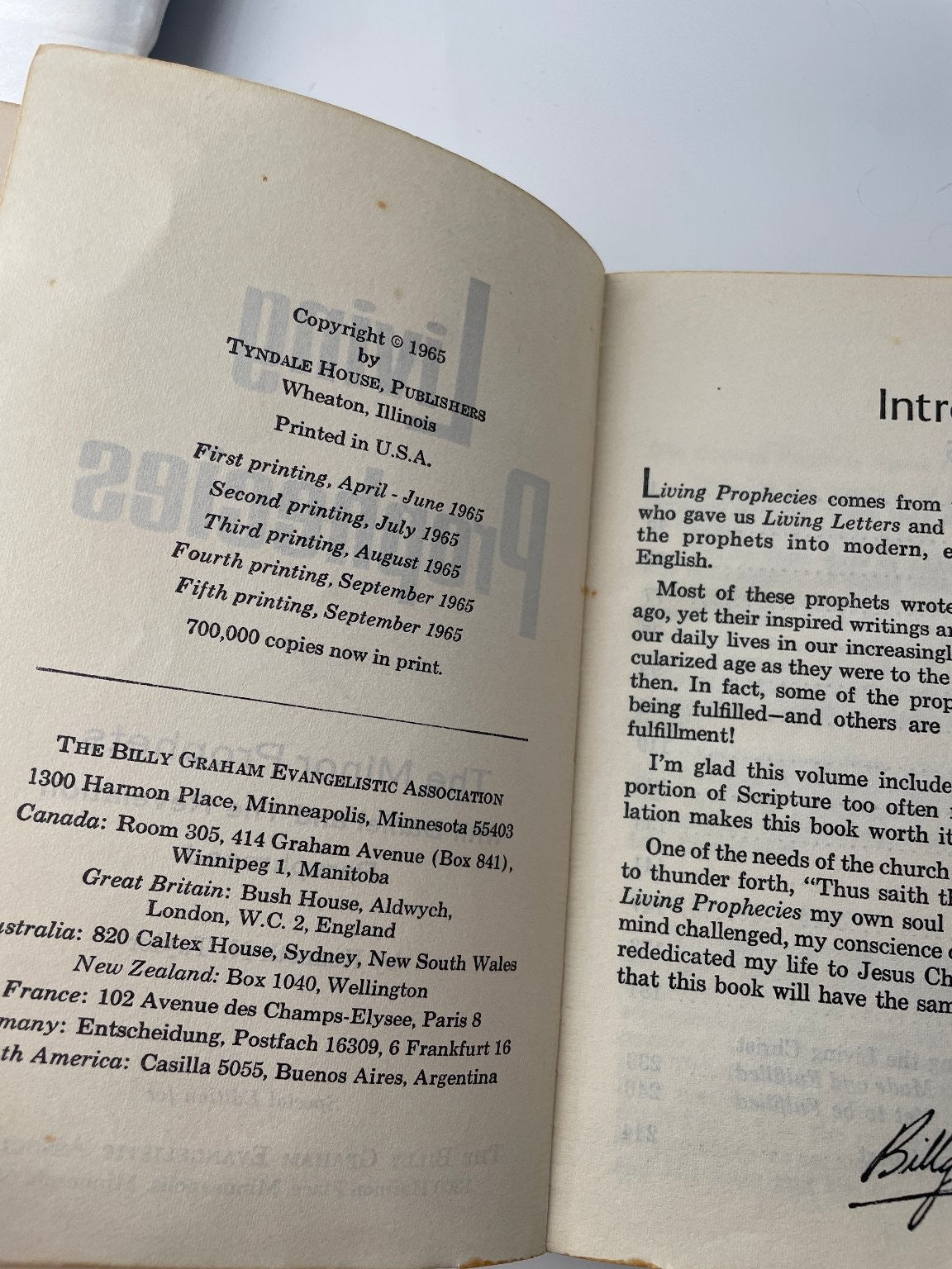Living Prophecies Kenneth N. Taylor 1965 Special Edition Bible Study Tyndale