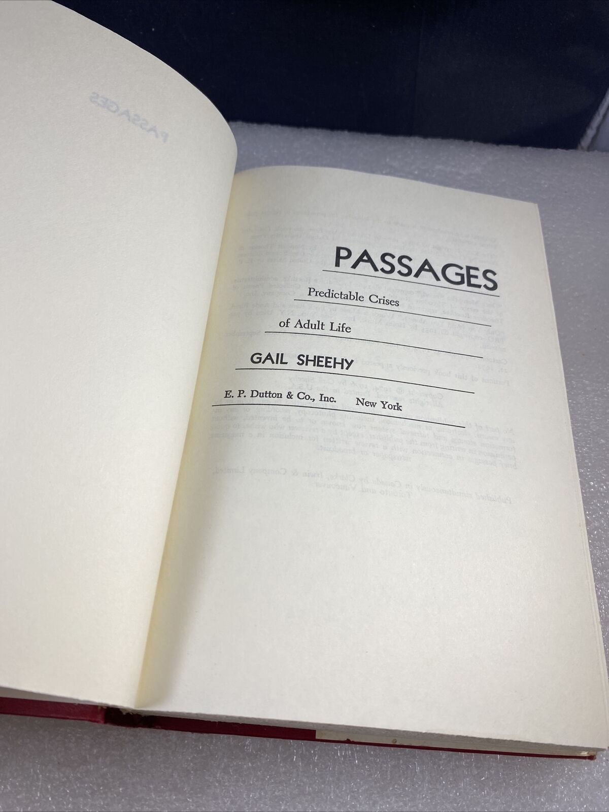Passages : Predictable Crises Adult - Gail Sheehy 1976 Vintage 70s Nonfiction