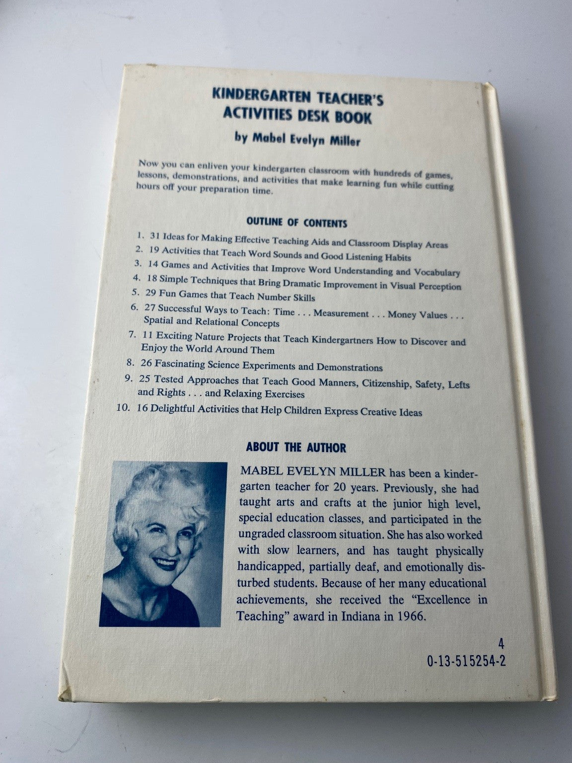 Rare Kindergarten Teacher's Activities Desk Book Mabel Evelyn Miller 1974
