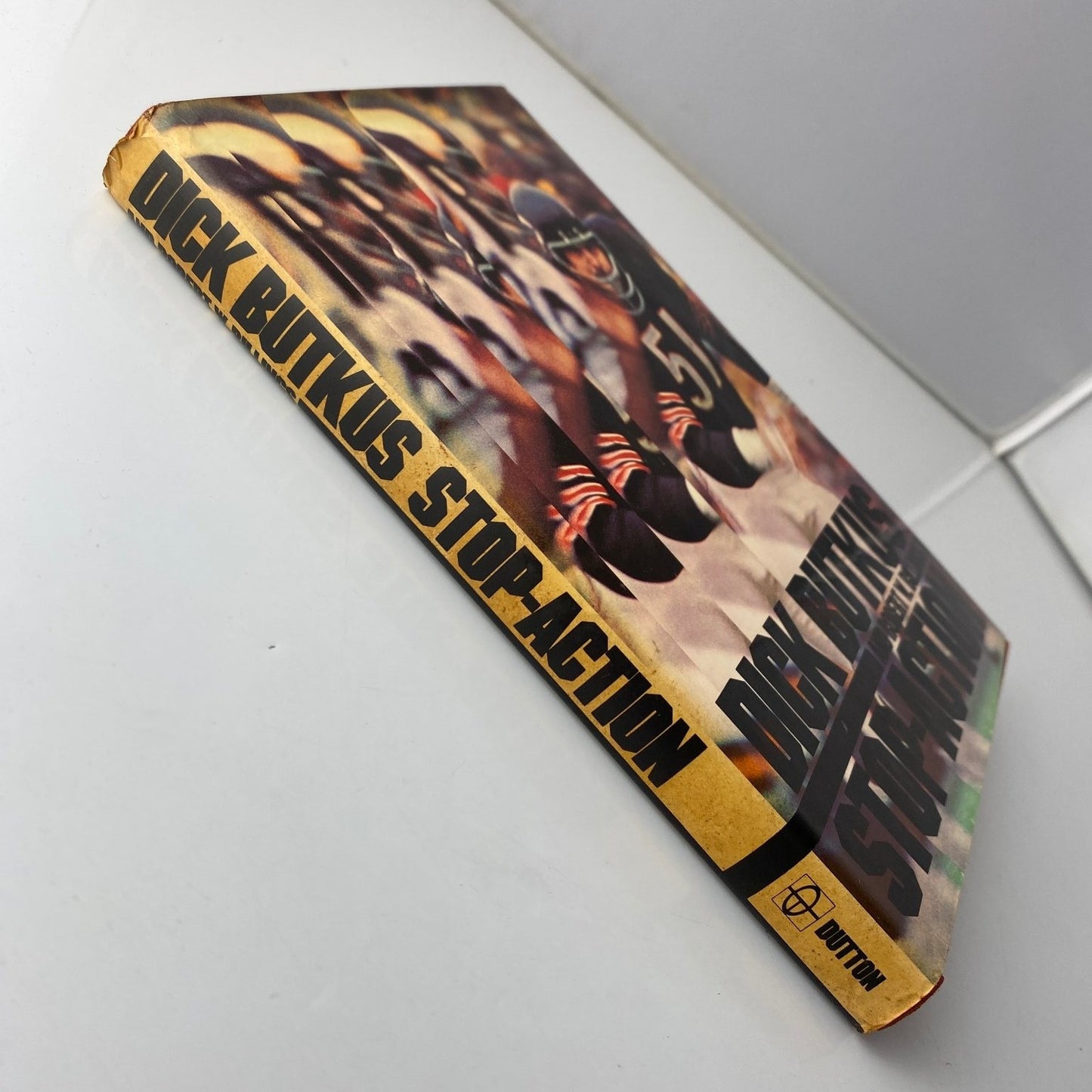Stop-Action Dick Butkus 1972 First Edition Football Biography Dutton sports