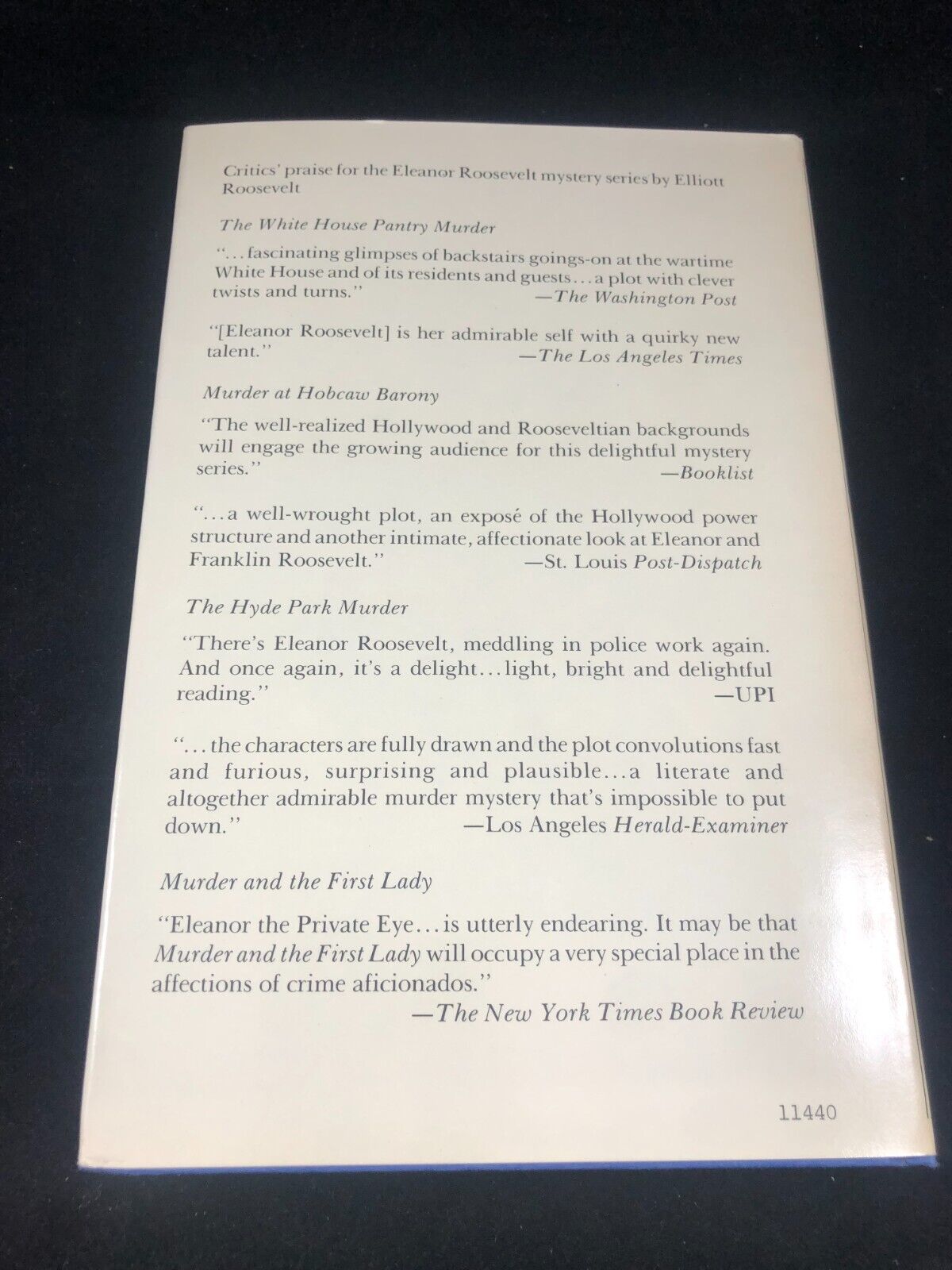 Murder at the Palace (BCE) by Roosevelt, Elliott HC DJ GOOD