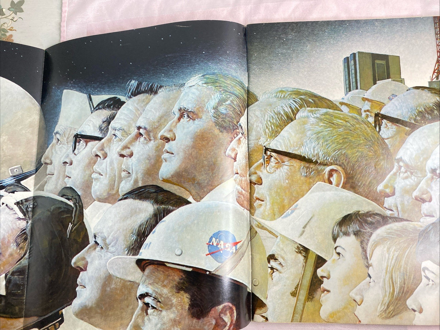 Vtg Look Magazine Apollo 11 On The Moon Special Edition 1969 W/Rockwell Pullout