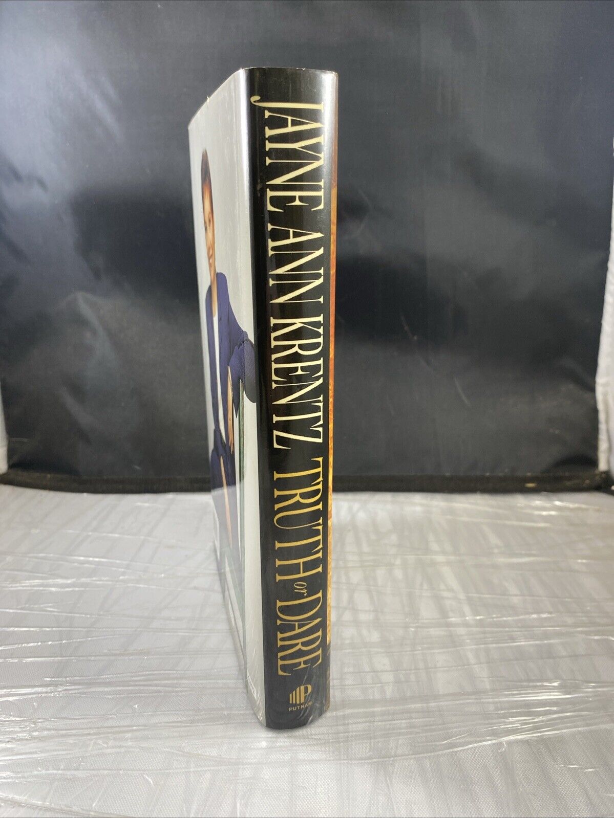 Truth or Dare (Krentz, Jayne Ann) - Hardcover By Krentz, Jayne Ann VERY GOOD