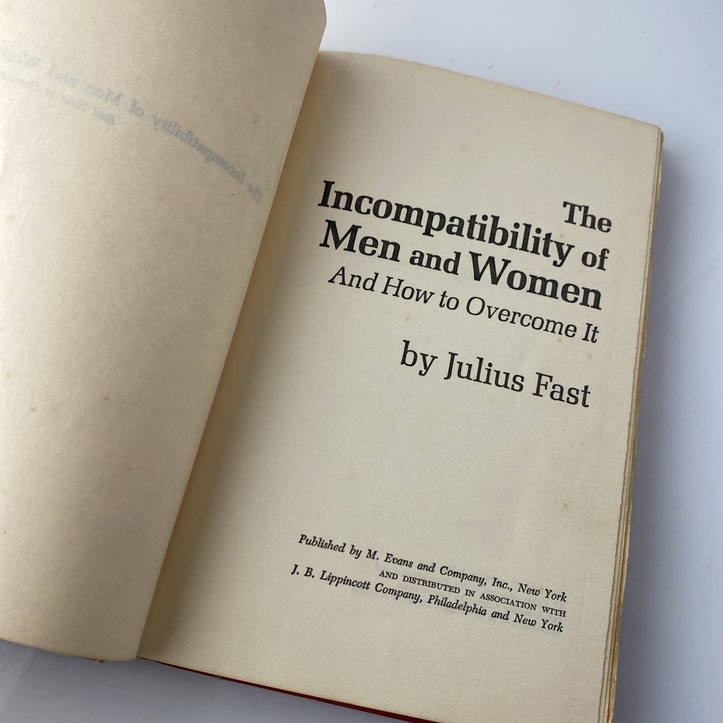 Julius FAST / Incompatibility of Men and Women 70s Dating Advice. Vintage