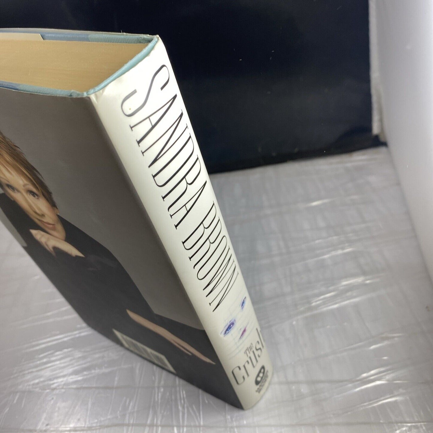 SANDRA BROWN, The Crush, Hardcover, Dust Jacket, 2002 First Print