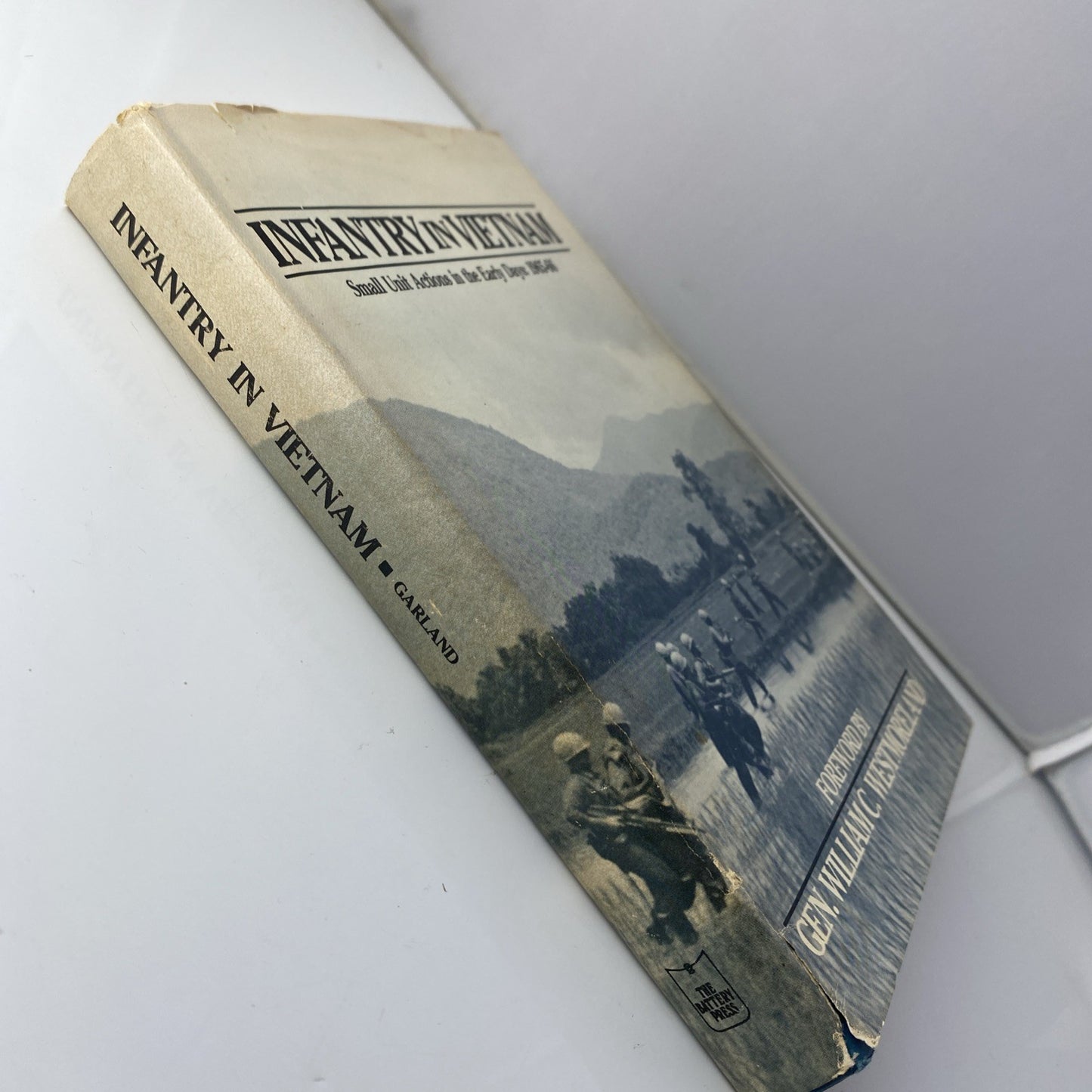 Military History Infantry In Vietnam Albert Garland 1982 Illustrated Hardcover