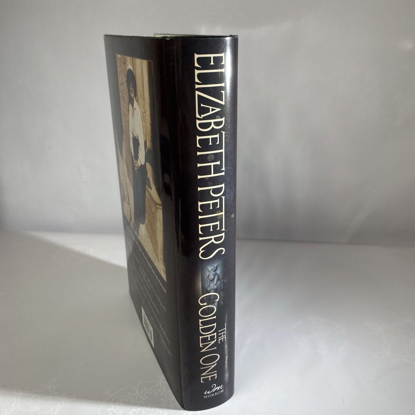 Peters, Elizabeth THE GOLDEN ONE Book Club Edition