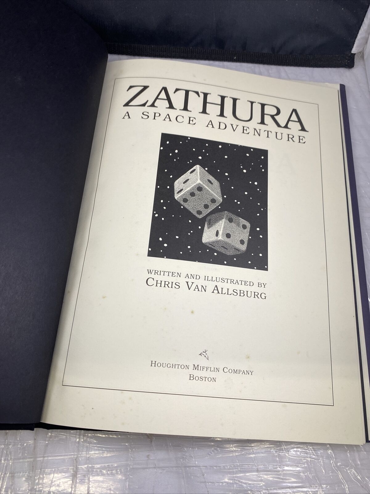 Zathura. Chris Van Allsburg. 2002, Hardcover. Illustrated Kids Best Selling Book
