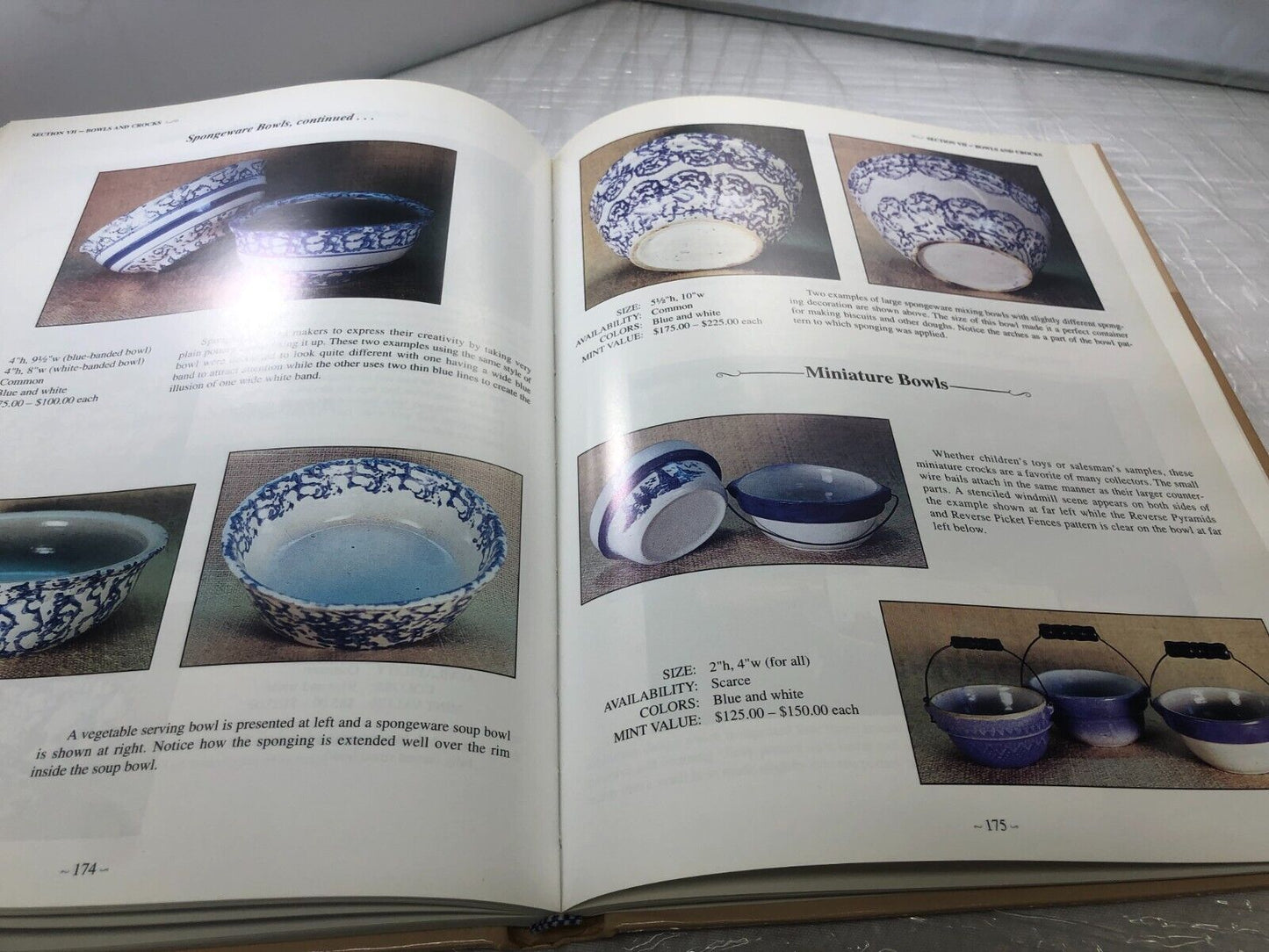 SALT GLAZE STONEWARE - A COLLECTORS ENCYCLOPEDIA - TERRY TAYLOR - Great Book