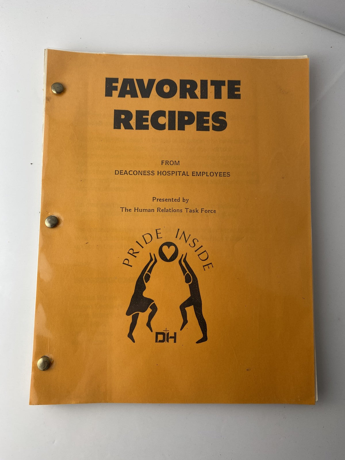 Vintage Favorite Recipes Deaconess Hospital Employee Cookbook Softcover Communit