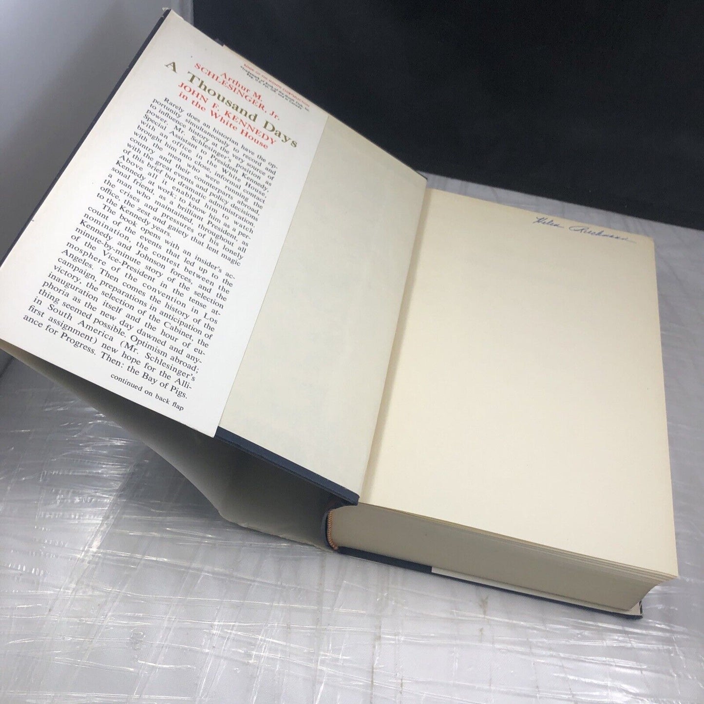 A THOUSAND DAYS by Arthur M. Schlesinger (1965, HCDJ,1st print) John F. Kennedy