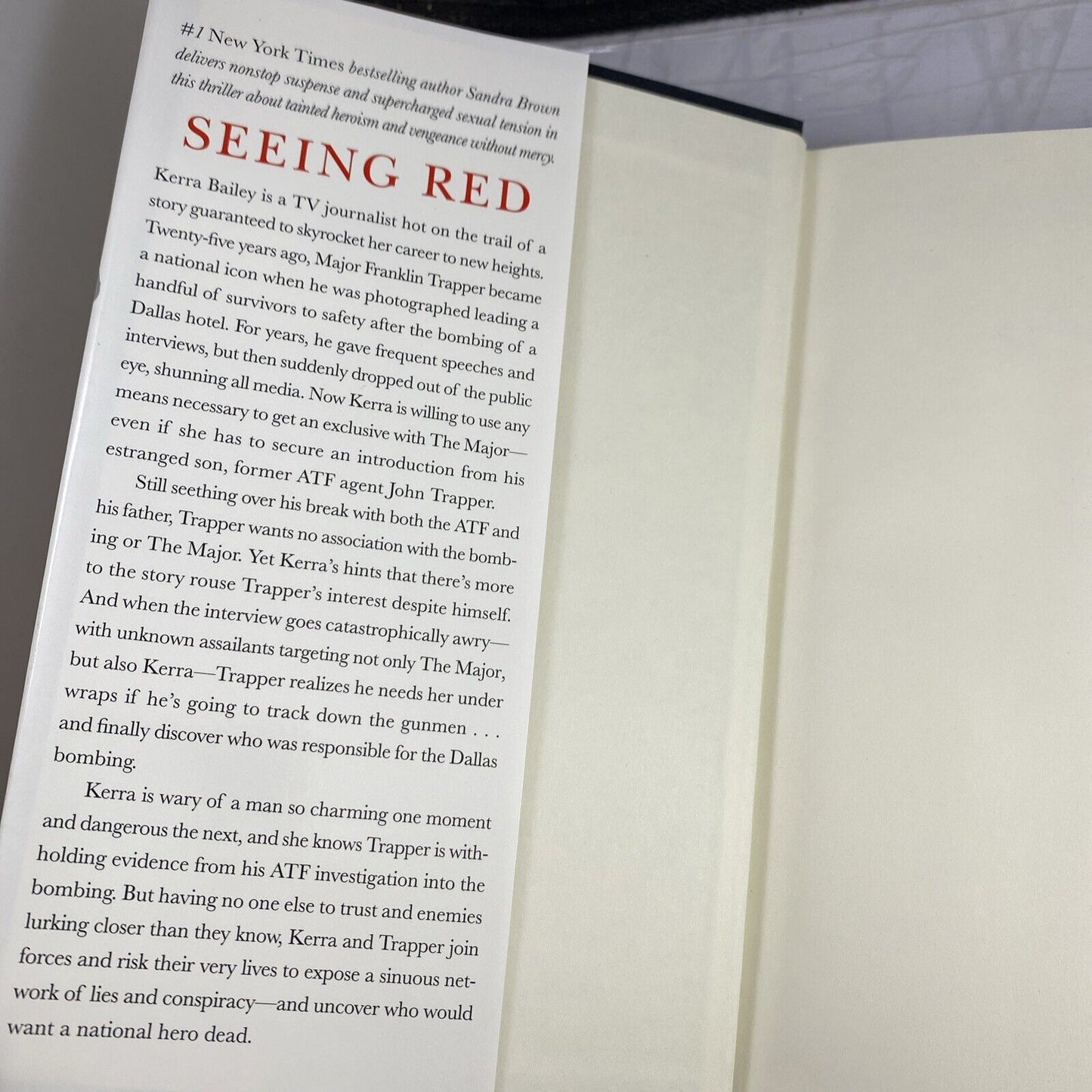 Seeing Red Hardcover Book Sandra Brown 2017 Storyteller Novel BCE