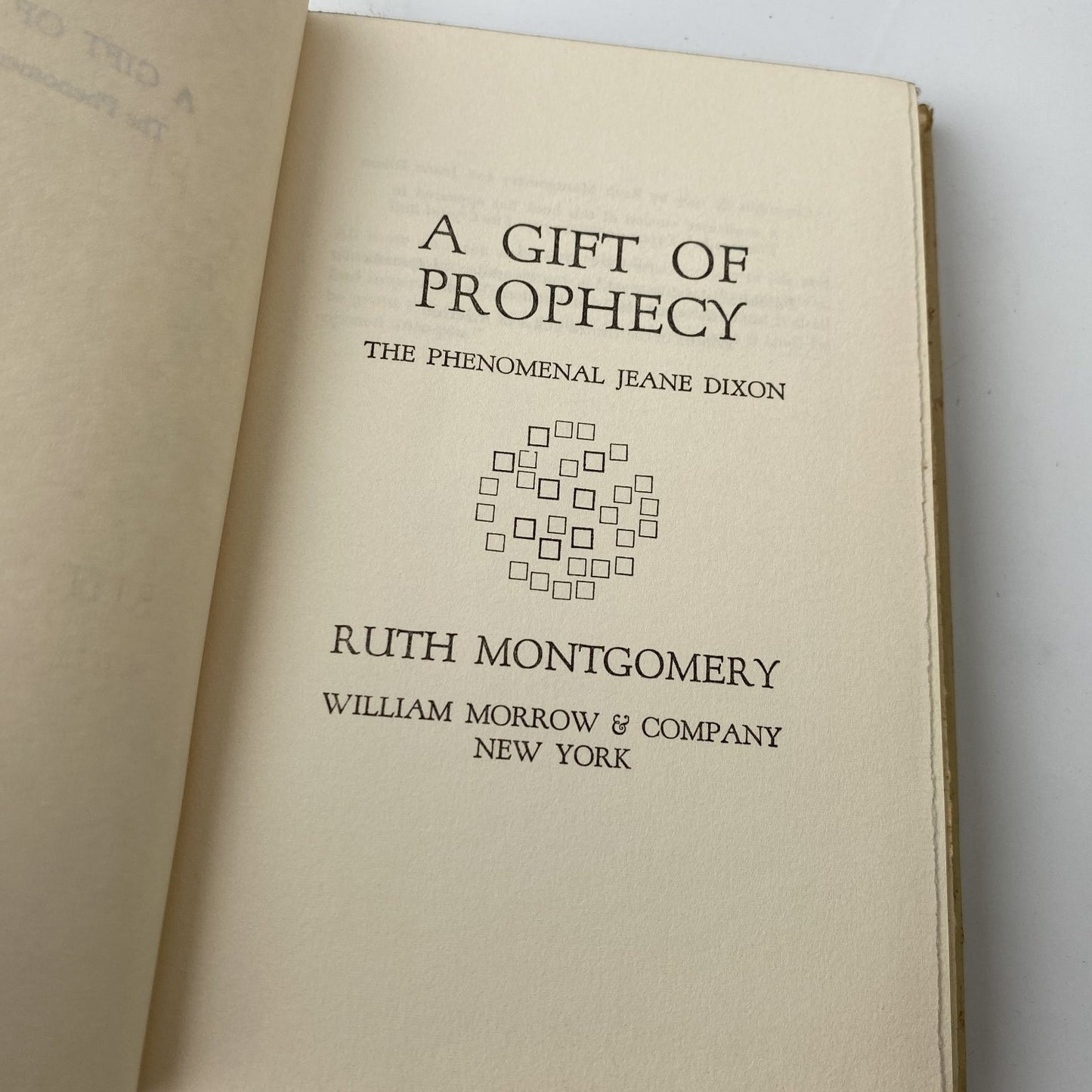 A Gift of Prophecy Ruth Montgomery 1965 First Edition Spiritualism WMC