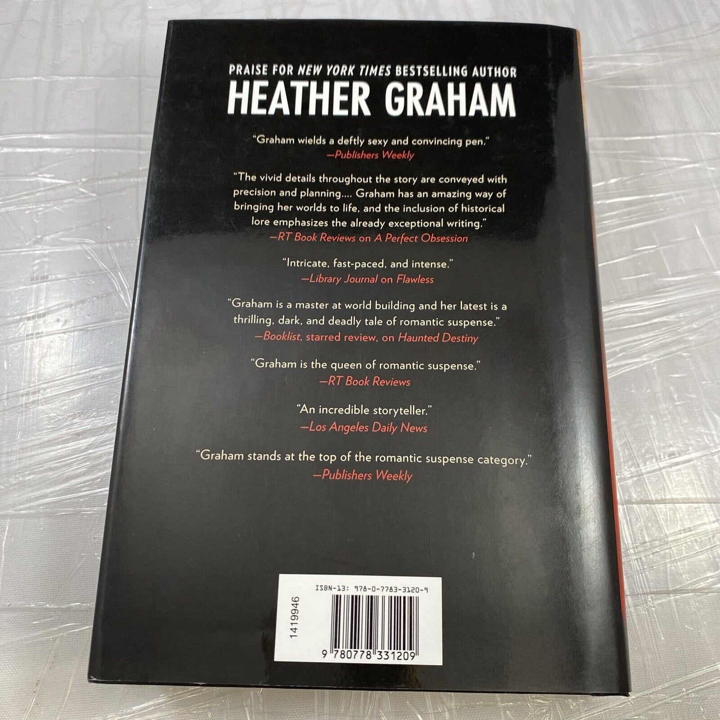 New York Confidential Ser.: A Dangerous Game by Heather Graham (2019 BCE Mira
