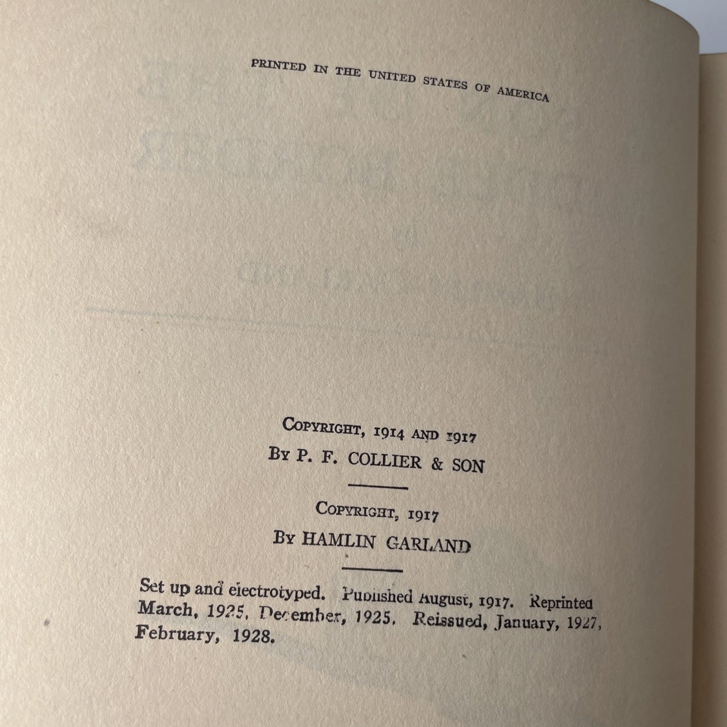 1928 Antique Novel "A Son of the Middle Border" Hamlin Garland