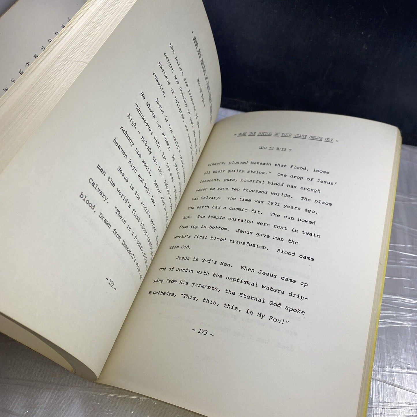 William Holmes Borders When The Bottom Of Your Heart Unique Rare Volume READ DES