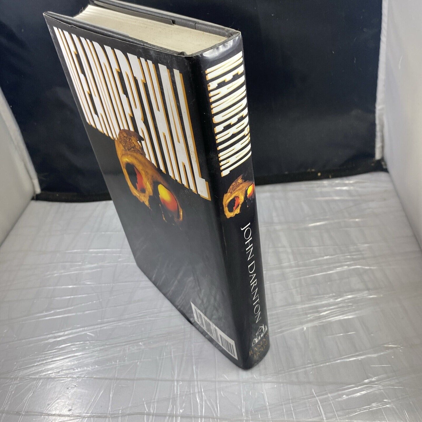 Neanderthal by John Darnton (1996, Hardcover) First Ed 2nd Print
