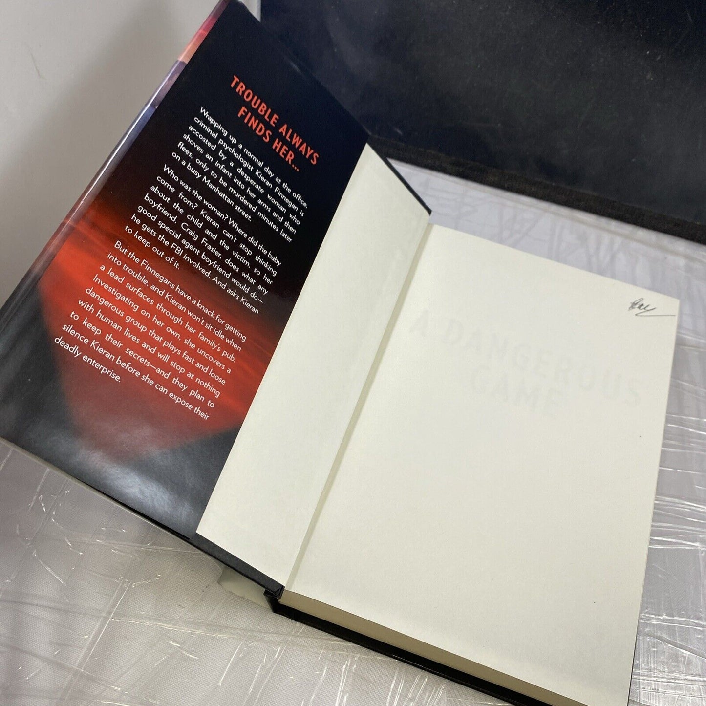 New York Confidential Ser.: A Dangerous Game by Heather Graham (2019 BCE Mira