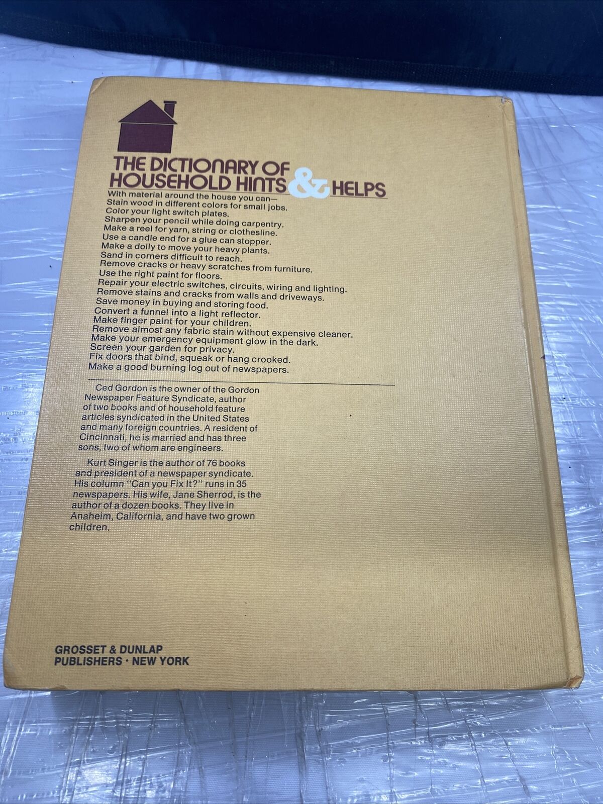 The Dictionary of Household Hints & Helps by Kurt Singer Vintage 70s DIY Handboo