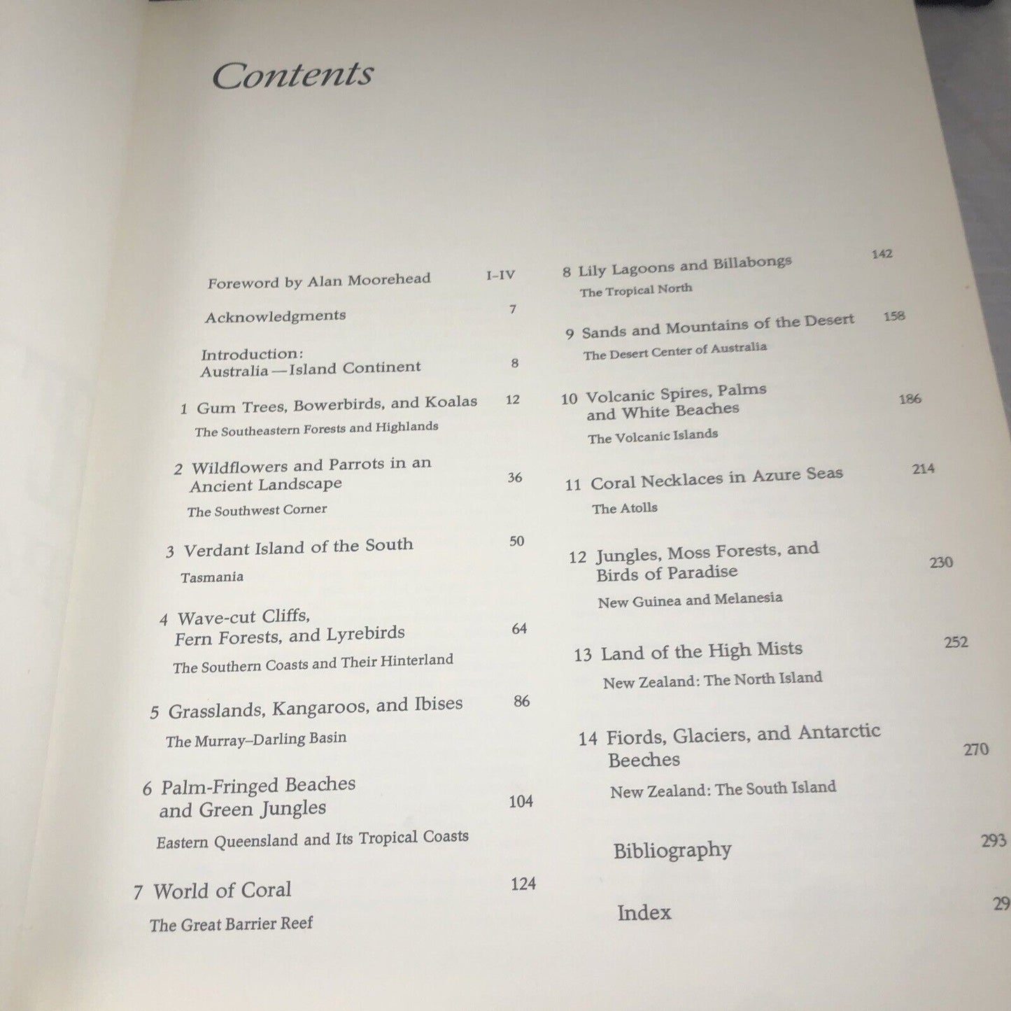 Australia and the Pacific Islands: A natural history (Continents we live On) HC
