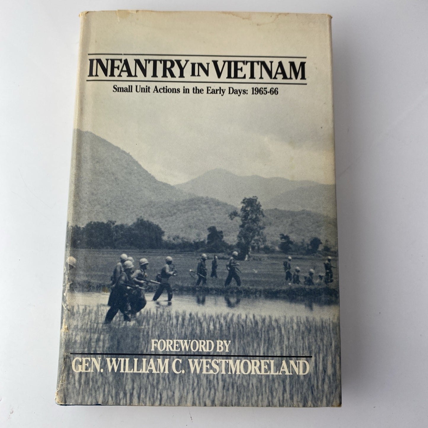 Military History Infantry In Vietnam Albert Garland 1982 Illustrated Hardcover