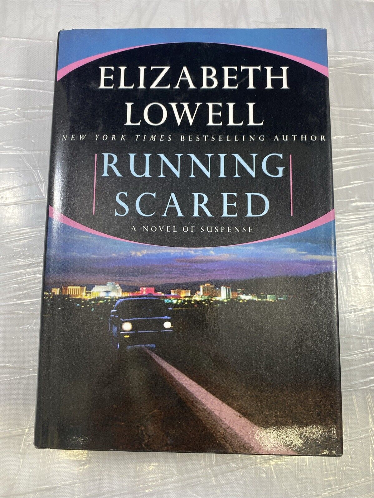 Running Scared - Hardcover By Lowell, Elizabeth - VERY GOOD NO MARKS