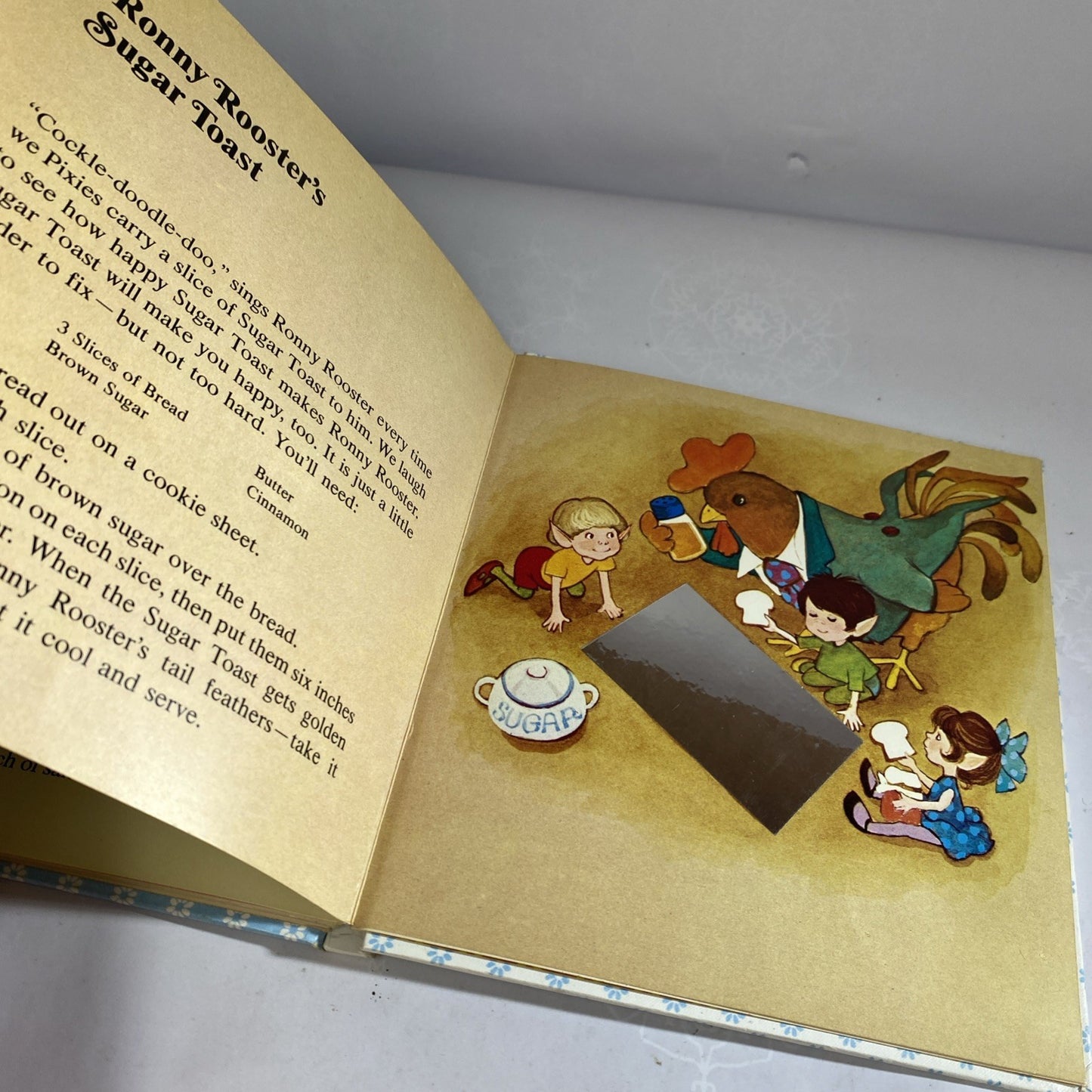 VINTAGE HAPPY PIXIES' COOKBOOK HALLMARK PLAY TIME KITCHEN FUN FOR KIDS US19