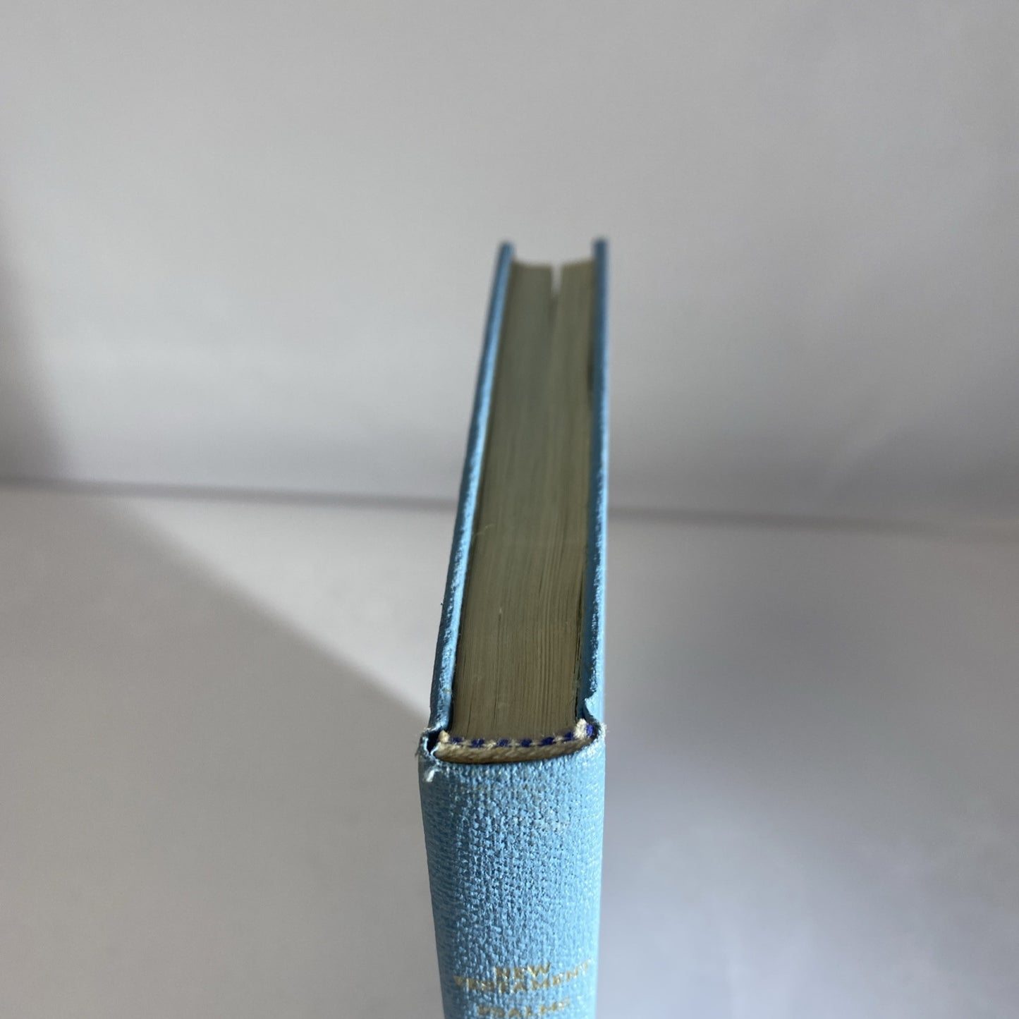 The New Testament & Psalms 1973 Hardcover VTG Gideons