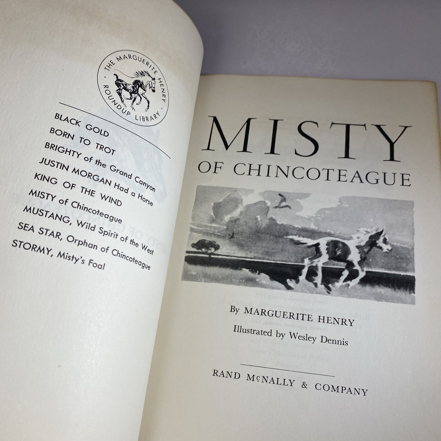 Misty of Chincoteague, Marguerite Henry, Wesley Dennis Softcover 1975, 7th print