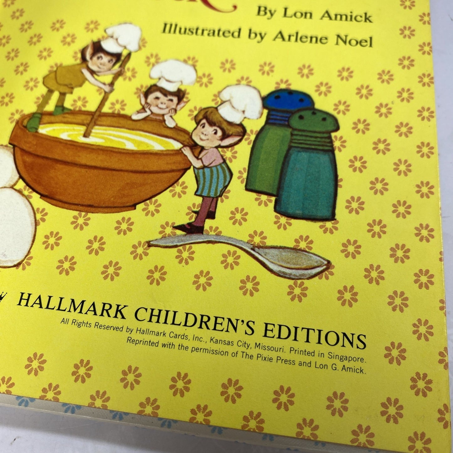 VINTAGE HAPPY PIXIES' COOKBOOK HALLMARK PLAY TIME KITCHEN FUN FOR KIDS US19