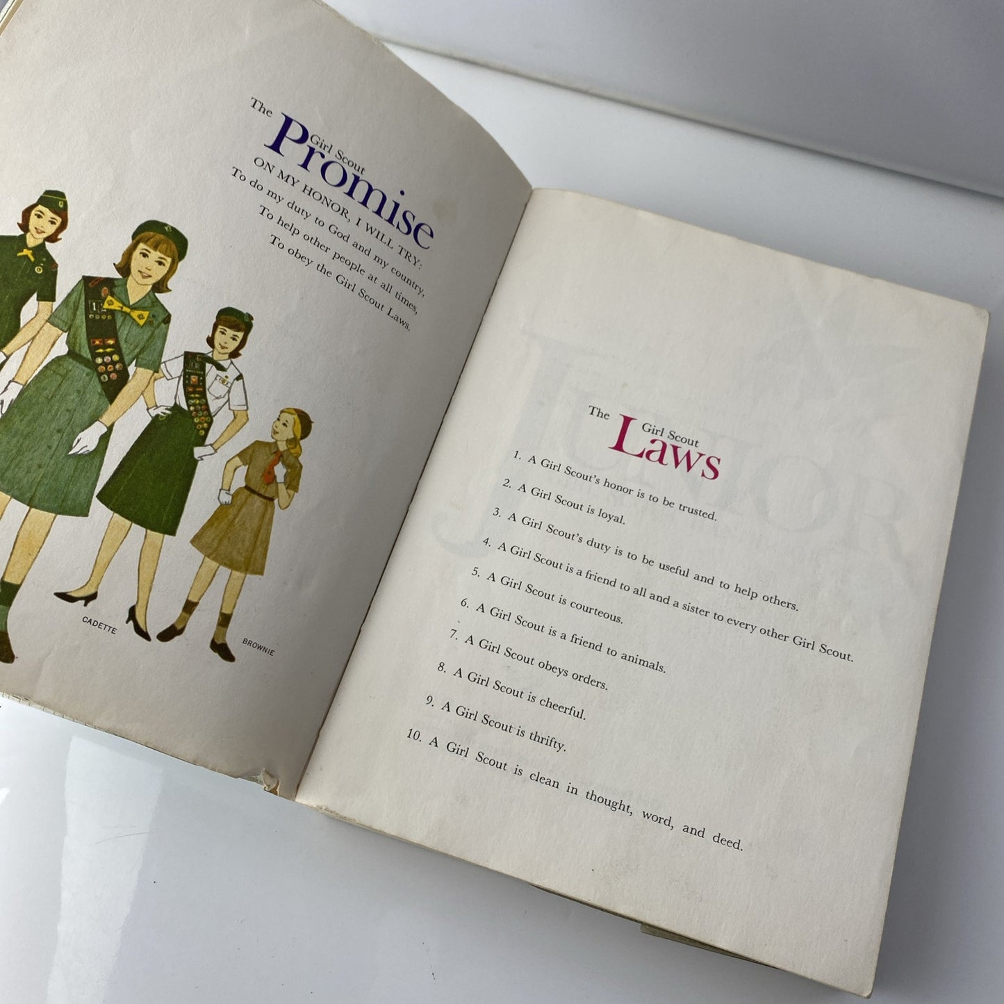 Junior Girl Scout Handbook, FIRST EDITION, 1963 Softcover Vintage 60s Guidebook