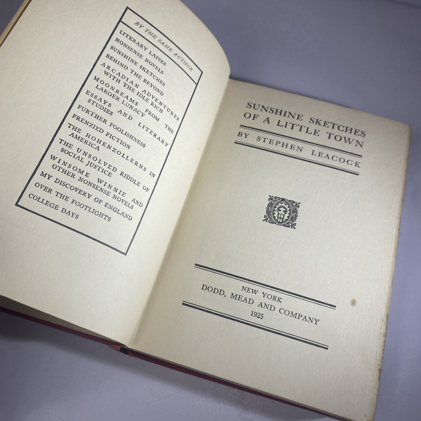Sunshine Sketches 1925 by Stephen Leacock Antique Novel Good Condition