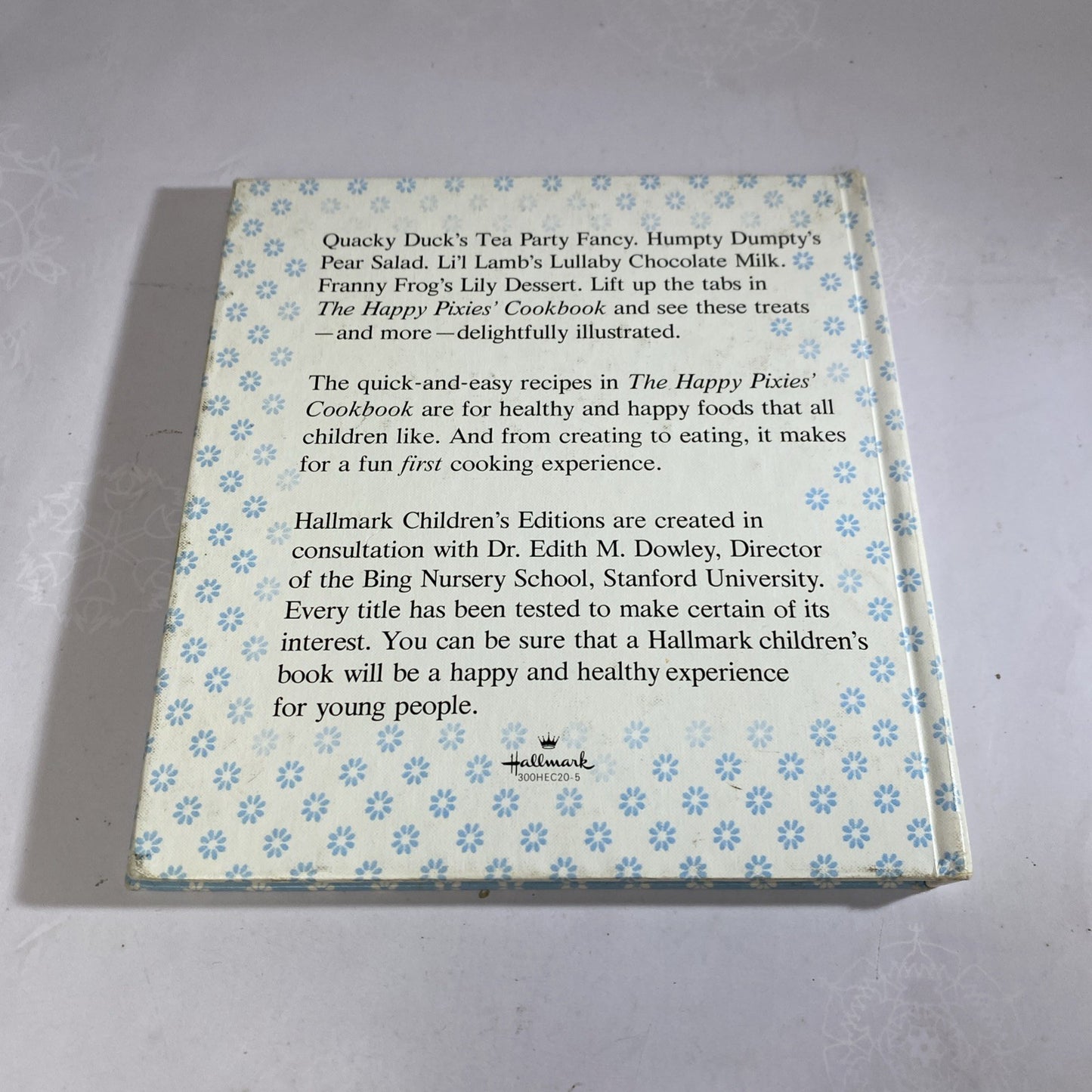 VINTAGE HAPPY PIXIES' COOKBOOK HALLMARK PLAY TIME KITCHEN FUN FOR KIDS US19