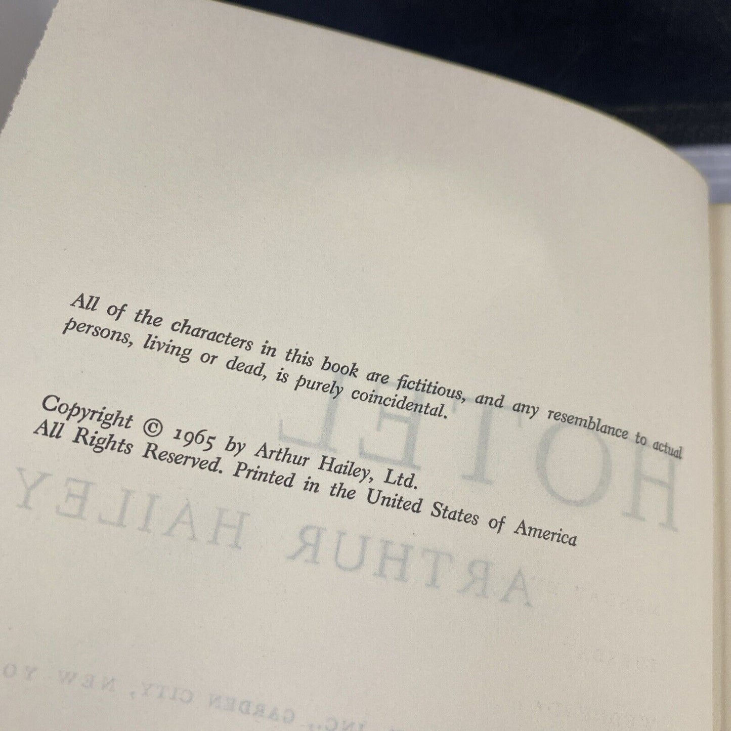 Vintage 60s HOTEL by Arthur Hailey, HC Doubleday Historical Fiction Green Book