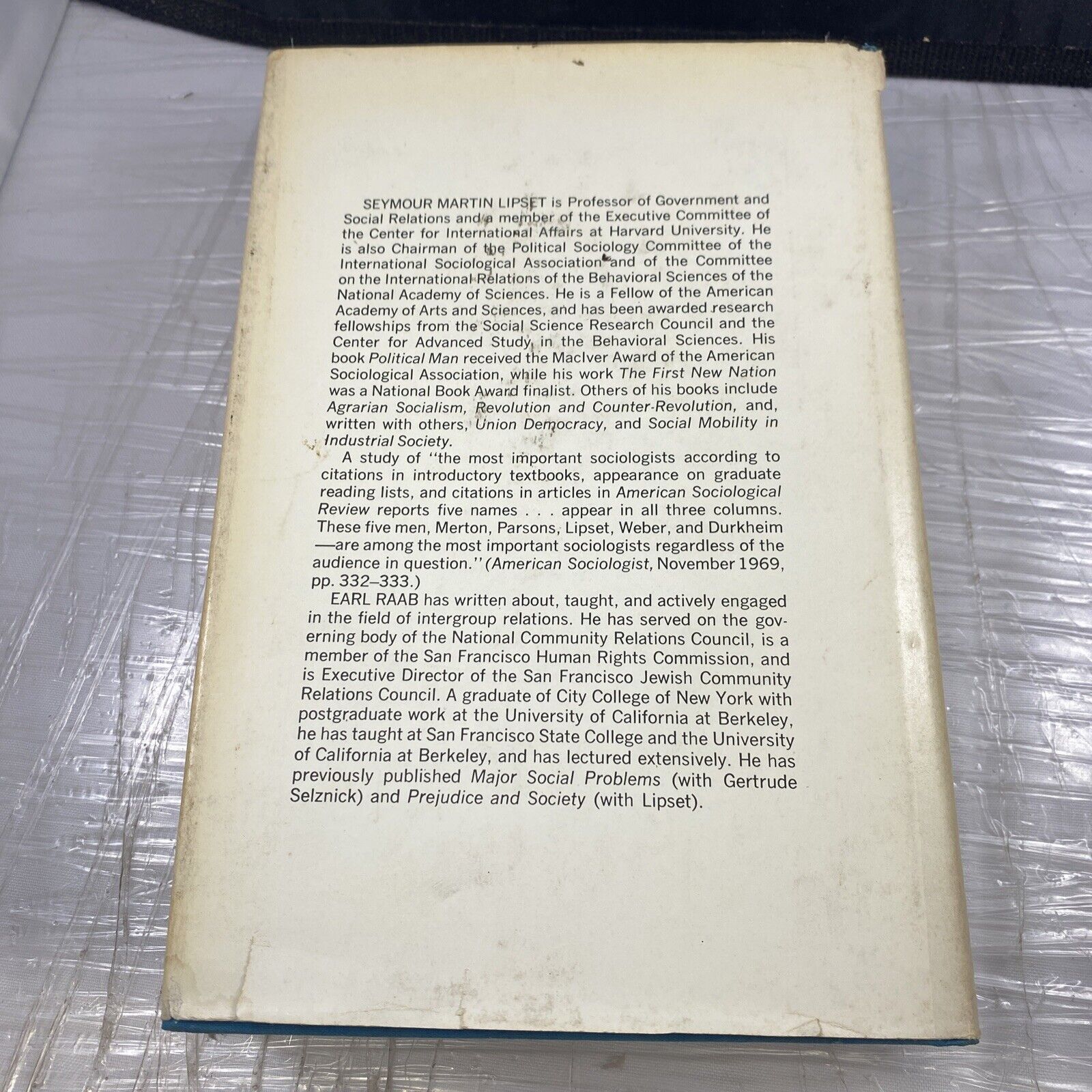 The Politics of Unreason: Right Wing Extremism in America, 1790-1970. 1ST ED.