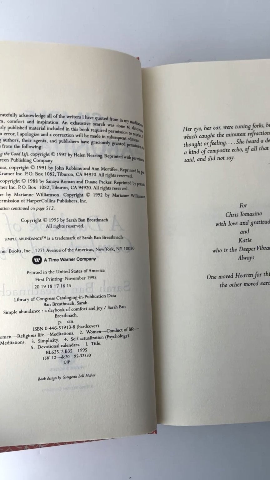 Simple Abundance Sarah Ban Breathnach First Printing 1995 Hardcover