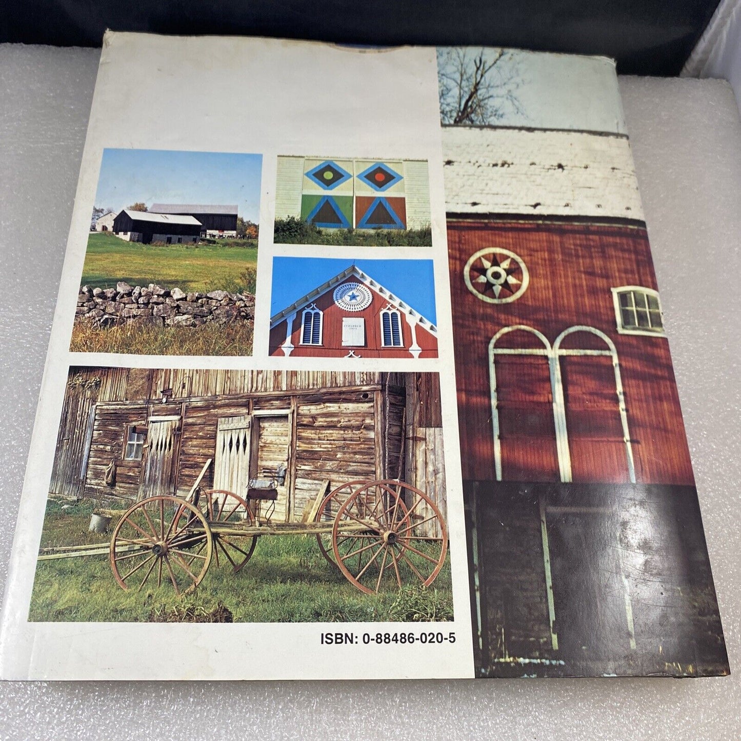 The Barn A Vanishing Landmark in North America Vintage 80s Hardcover Pictures