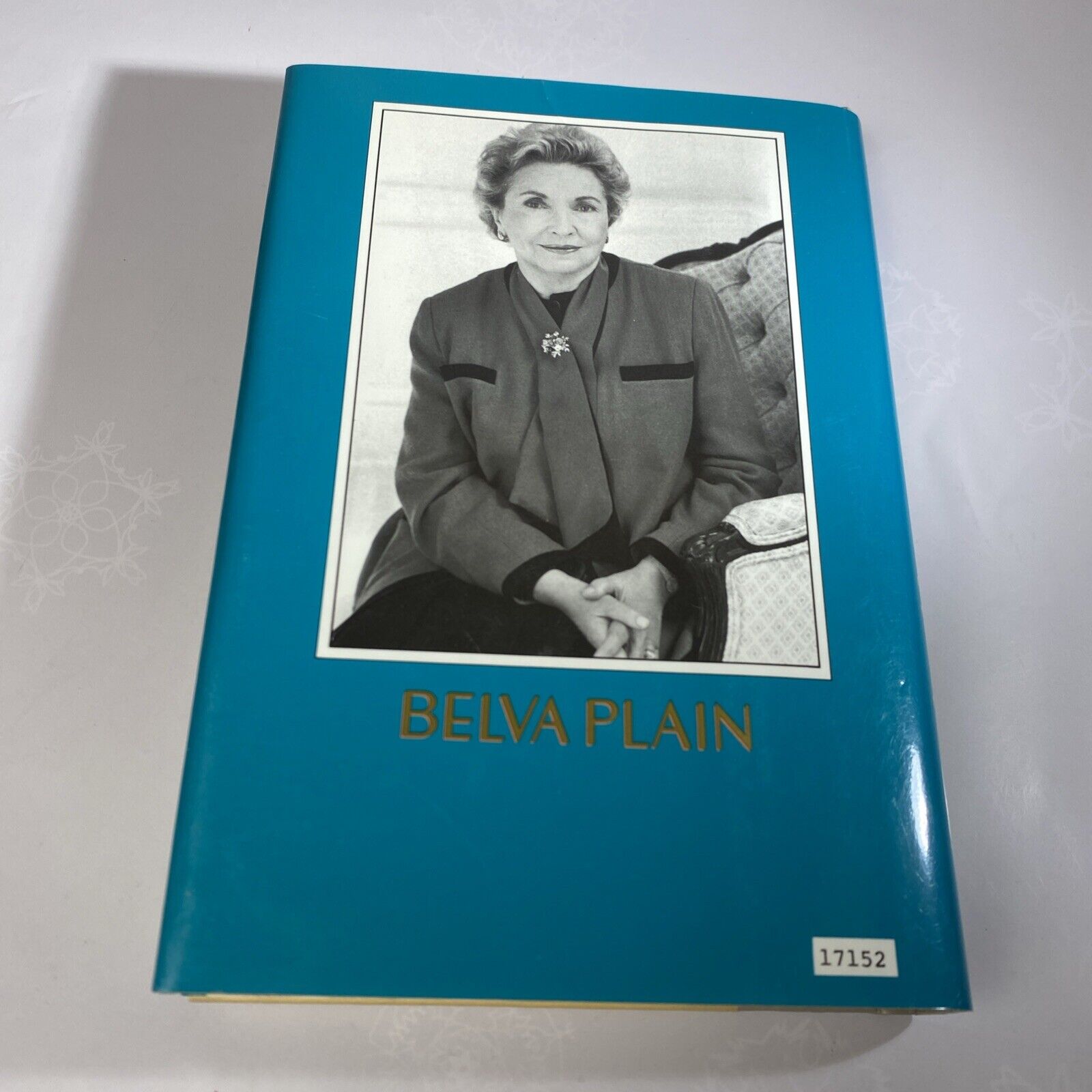 Harvest by Belva Plain 1990 Hardcover Book Club Edition Clean Nice Fiction Novel